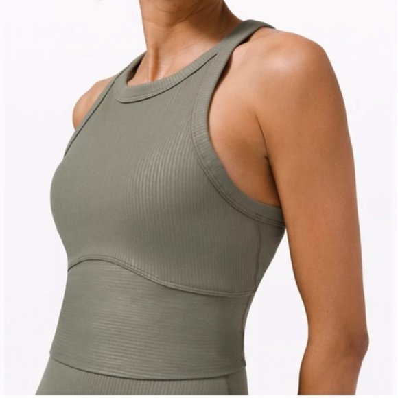 *SOLD* NWT - Lululemon Blissful Blend Tank Top - Picture 1 of 5